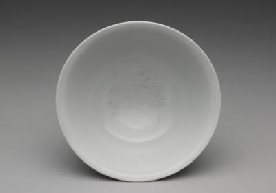 图片[2]-Bowl with dragon decoration in sweet-white glaze, Ming dynasty, Jiajing reign (1522-1566)-China Archive